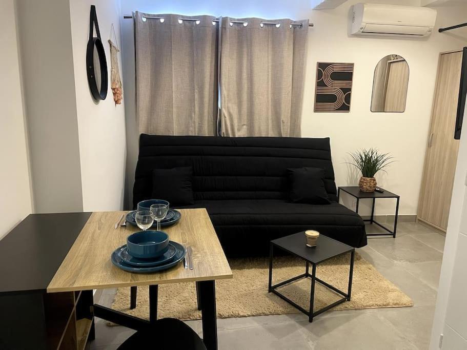 Petit Cocon Douillet Climatise Pour 2 Pers Appartement La Crau Buitenkant foto