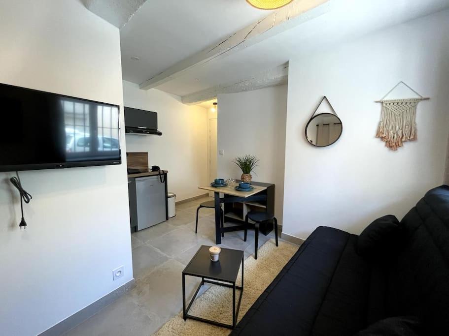 Petit Cocon Douillet Climatise Pour 2 Pers Appartement La Crau Buitenkant foto